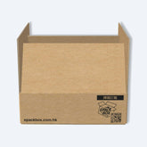 epackbox Y1飛機盒的端面特寫,清晰展示品牌標識、「掃碼訂箱」QR Code二維碼及官方網址epackbox.com.hk,方便用戶快速回購。