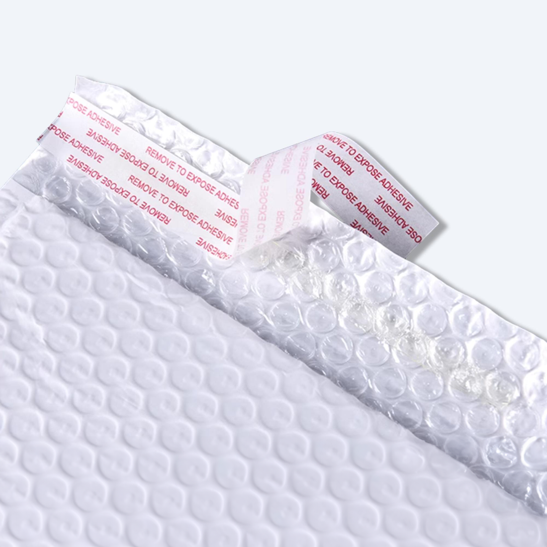 自黏式封口設計的電商專用防撞氣珠膠袋，氣珠膠材質增強郵寄包裝安全。